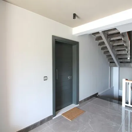 Apartman Elia *